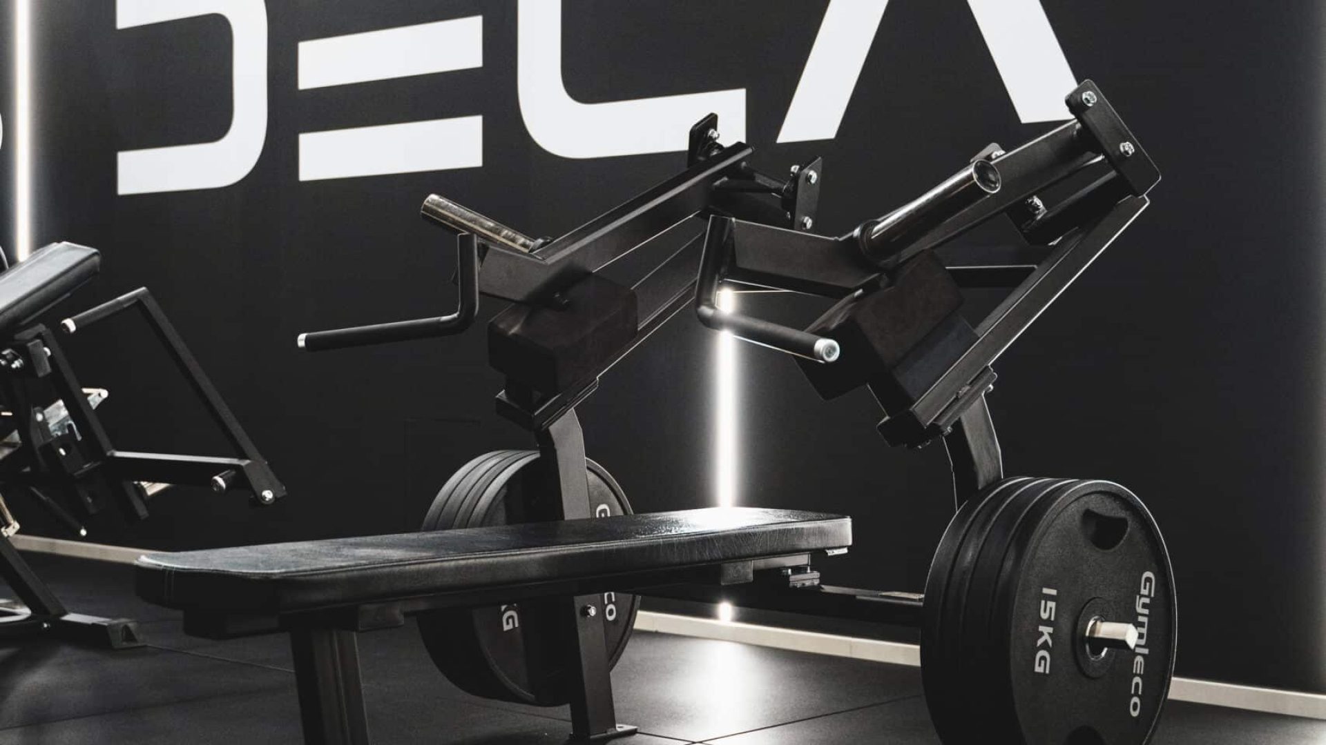 gymleco-chest-press-horizontal-2-scaled